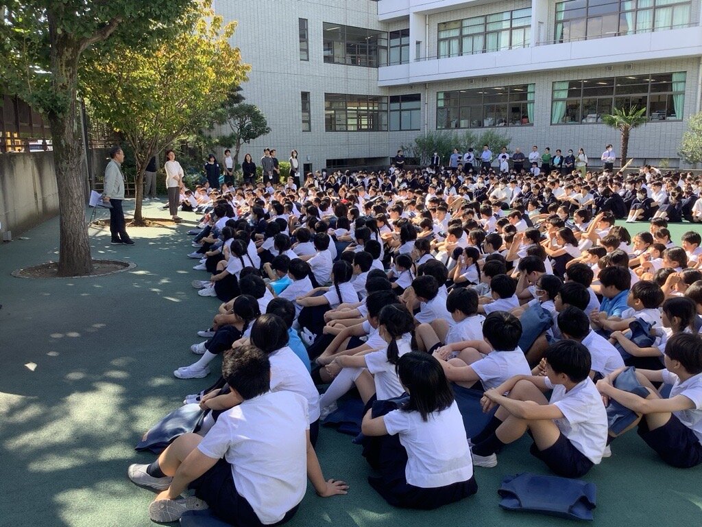小中高合同避難訓練03.jpg